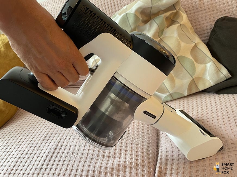 Absaugen von Möbeln